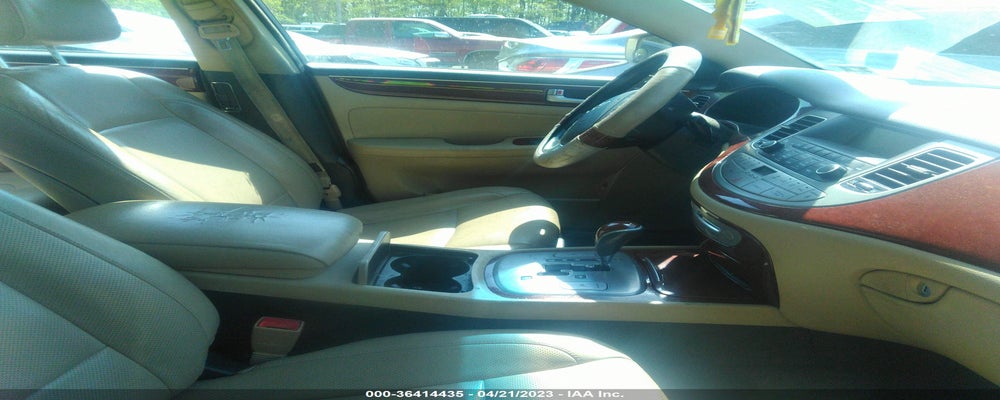 KMHGC4DD5CU176383 2012 HYUNDAI GENESIS photo no. 5