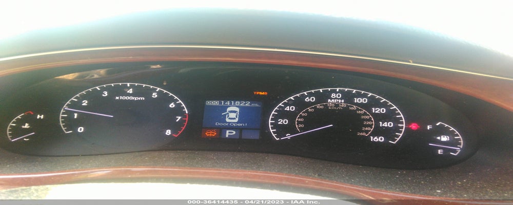 KMHGC4DD5CU176383 2012 HYUNDAI GENESIS photo no. 7