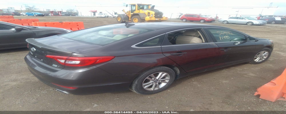 5NPE24AF9FH038087 2015 HYUNDAI SONATA photo no. 4
