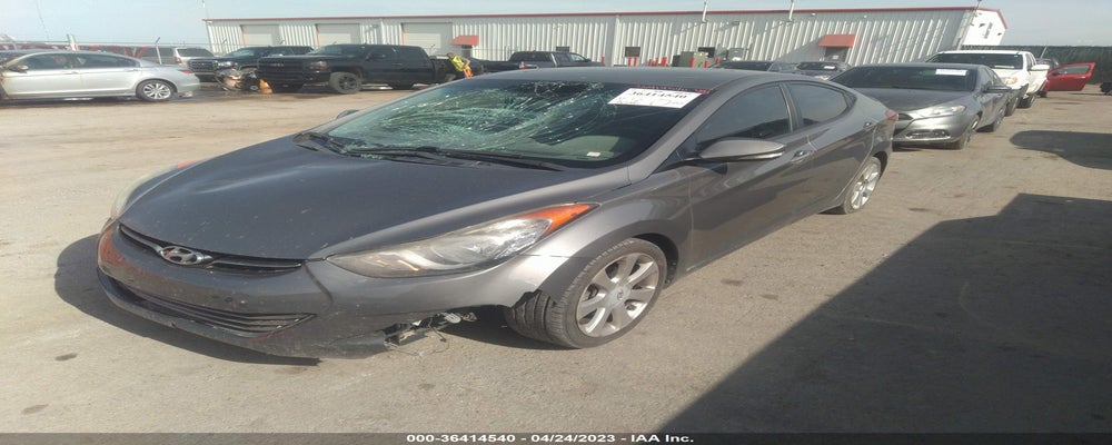5NPDH4AE0DH307592 2013 HYUNDAI ELANTRA photo no. 2