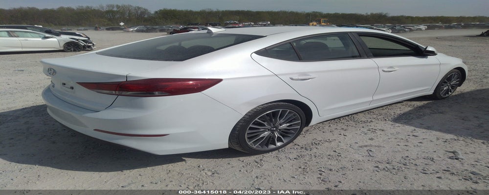 5NPD74LF3JH388771 2018 HYUNDAI ELANTRA photo no. 4