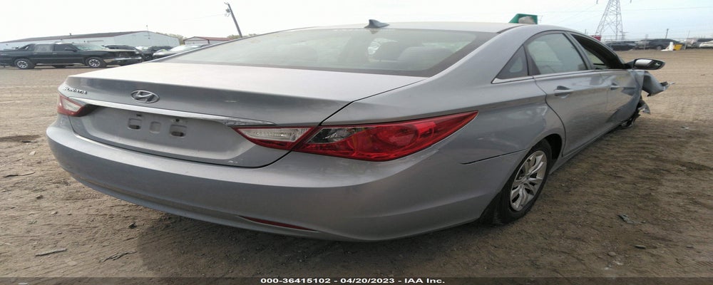 5NPEB4AC4CH483774 2012 HYUNDAI SONATA photo no. 4