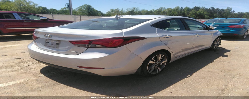 5NPDH4AE3FH607145 2015 HYUNDAI ELANTRA photo no. 4