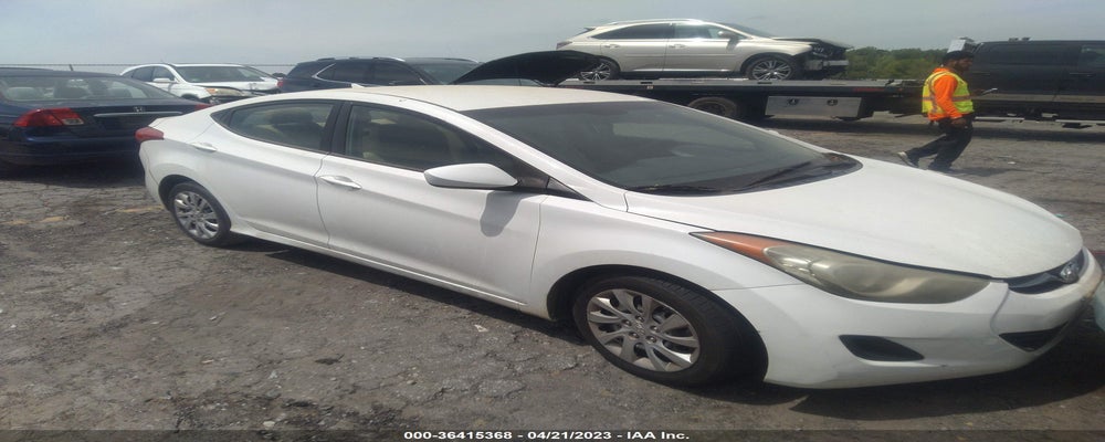 5NPDH4AE8BH025763 2011 HYUNDAI ELANTRA photo no. 3