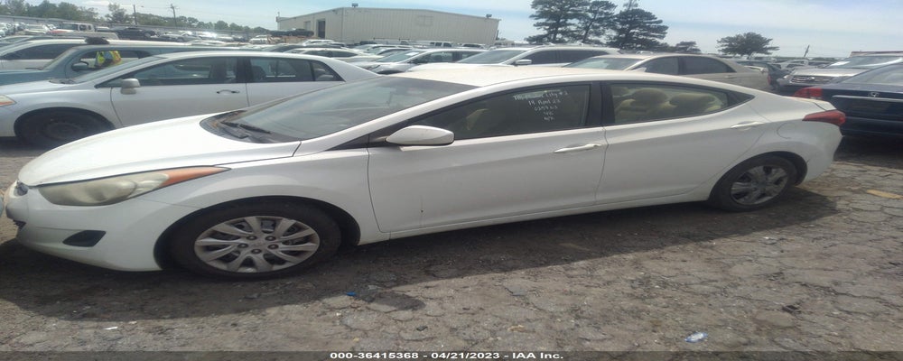 5NPDH4AE8BH025763 2011 HYUNDAI ELANTRA photo no. 2