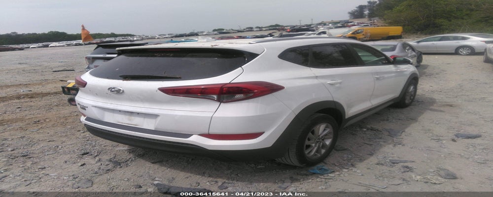 KM8J33A42JU655992 2018 HYUNDAI TUCSON photo no. 4