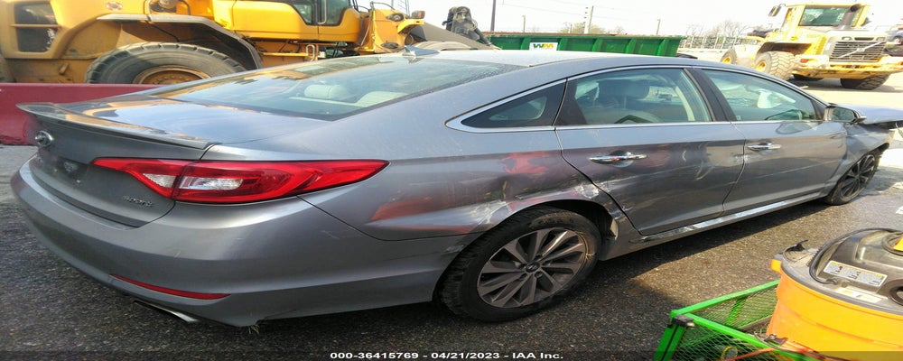 5NPE34AF6FH104902 2015 HYUNDAI SONATA photo no. 4