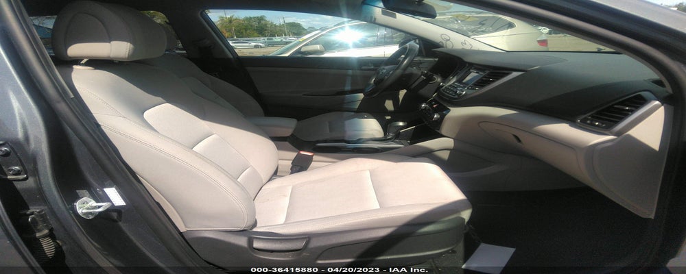 KM8J33A21HU458580 2017 HYUNDAI TUCSON photo no. 5