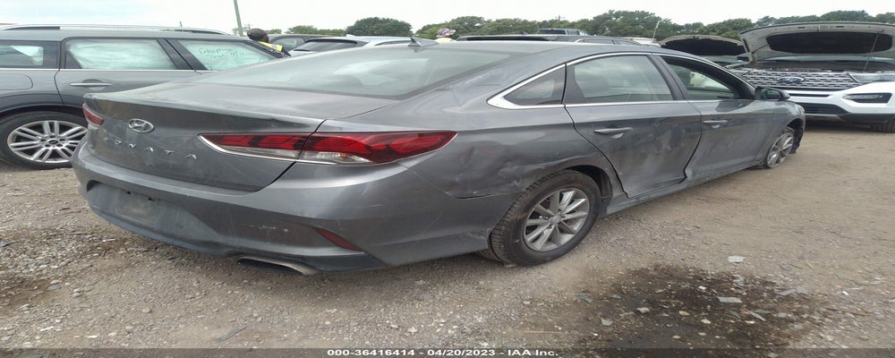5NPE24AF2KH780924 2019 HYUNDAI SONATA photo no. 4