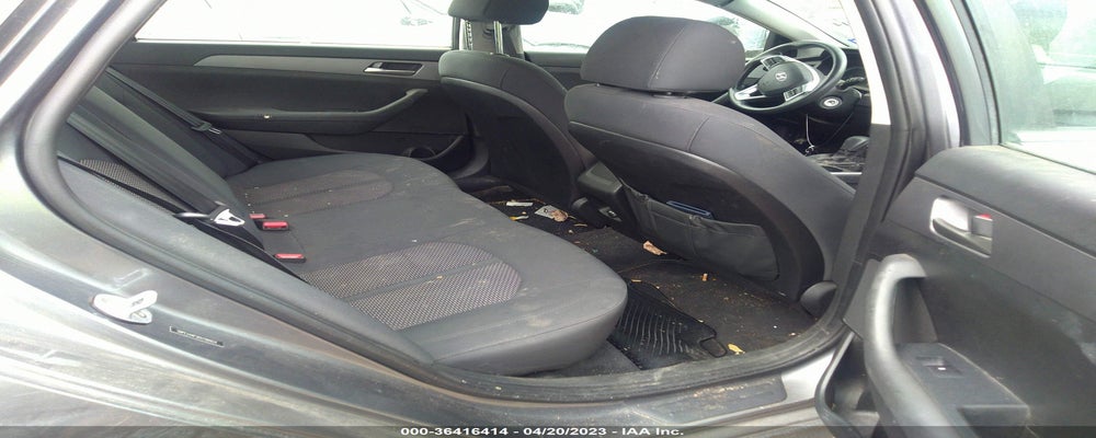 5NPE24AF2KH780924 2019 HYUNDAI SONATA photo no. 8