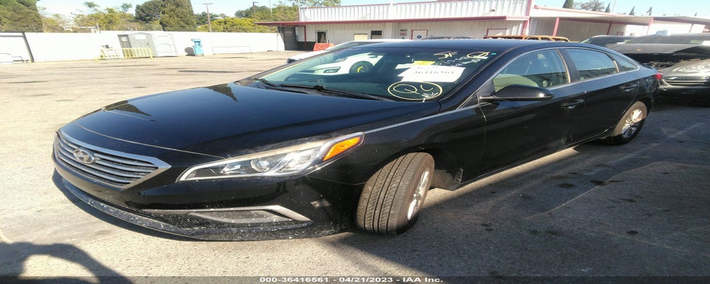 5NPE24AF9HH577845 2017 HYUNDAI SONATA photo no. 2