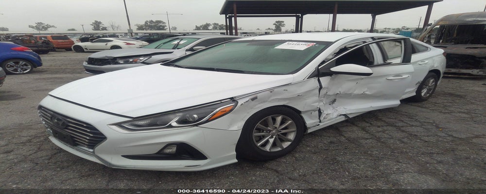 5NPE24AF1JH666332 2018 HYUNDAI SONATA photo no. 2