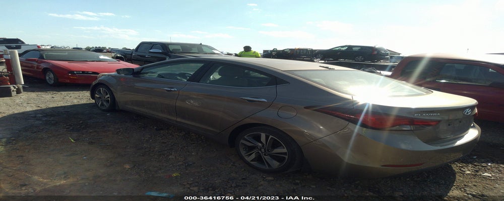 5NPDH4AEXGH657008 2016 HYUNDAI ELANTRA photo no. 3