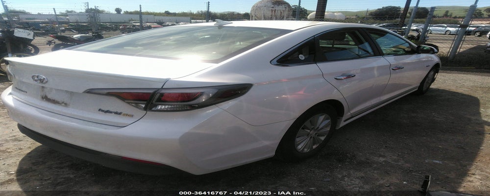 KMHE24L15GA011782 2016 HYUNDAI SONATA HYBRID photo no. 4
