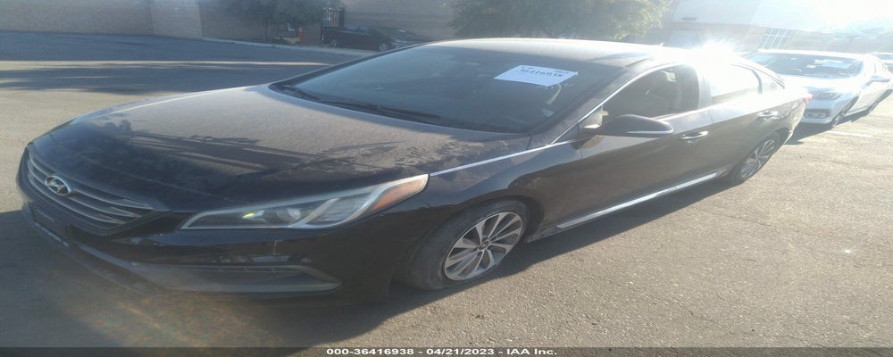 5NPE34AF9FH041021 2015 HYUNDAI SONATA photo no. 2