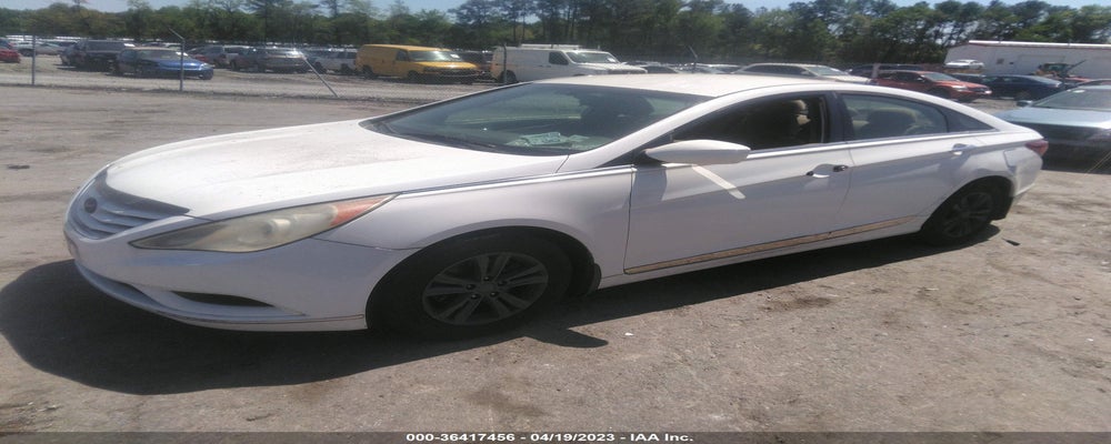 5NPEB4AC1CH393675 2012 HYUNDAI SONATA photo no. 2