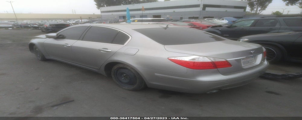 KMHGC4DF0AU092860 2010 HYUNDAI GENESIS photo no. 3