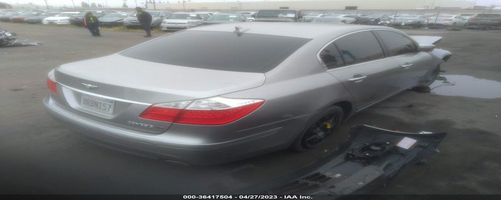 KMHGC4DF0AU092860 2010 HYUNDAI GENESIS photo no. 4