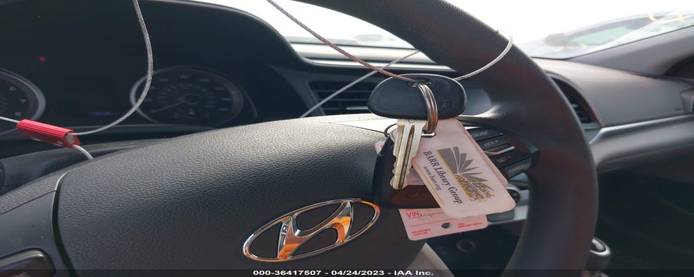 5NPD74LF8KH402018 2019 HYUNDAI ELANTRA photo no. 11