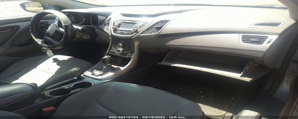 KMHDH4AE5FU387833 2015 HYUNDAI ELANTRA photo no. 5