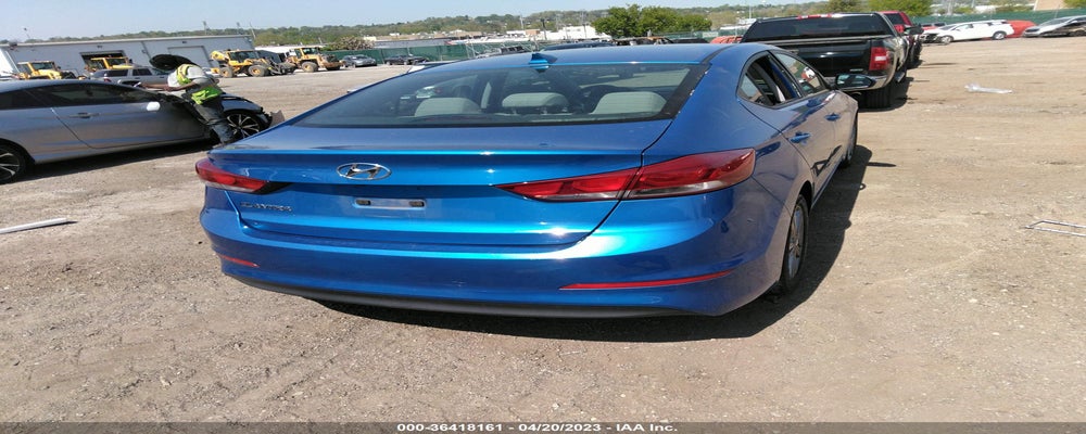 KMHD84LF7HU189621 2017 HYUNDAI ELANTRA photo no. 4