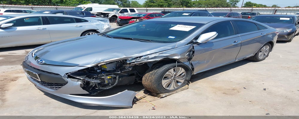 KMHEC4A41FA125075 2015 HYUNDAI SONATA HYBRID photo no. 2