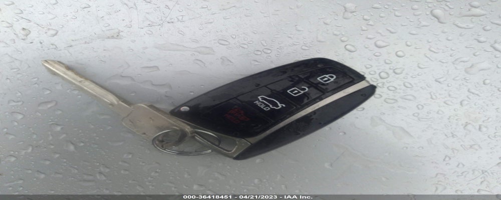 KMHGN4JE0FU065851 2015 HYUNDAI GENESIS photo no. 11