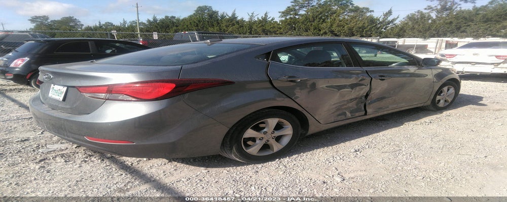 KMHDH4AE8GU600825 2016 HYUNDAI ELANTRA photo no. 4
