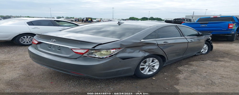 5NPEB4AC7DH584826 2013 HYUNDAI SONATA photo no. 4