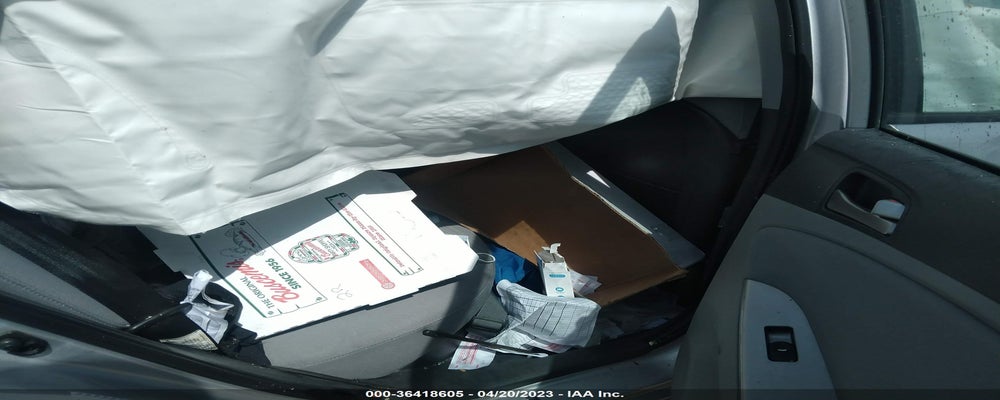 KMHCT4AE6HU331056 2017 HYUNDAI ACCENT photo no. 8