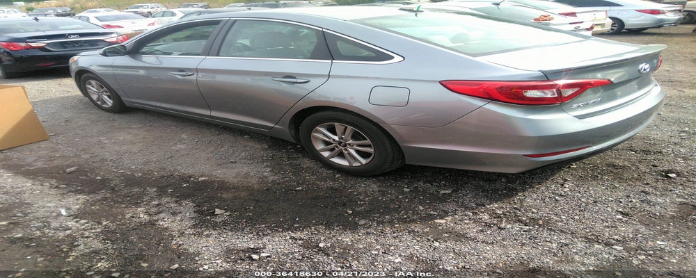 5NPE24AF6GH360753 2016 HYUNDAI SONATA photo no. 3