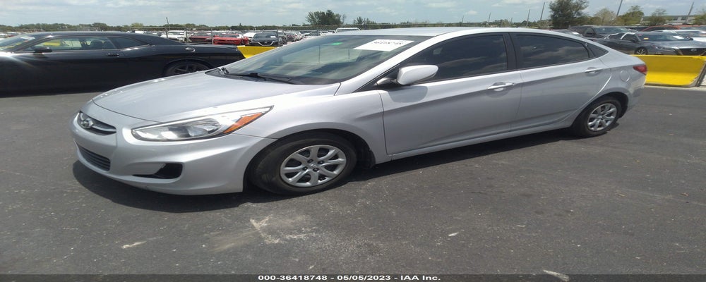 KMHCT4AE0FU915577 2015 HYUNDAI ACCENT photo no. 2