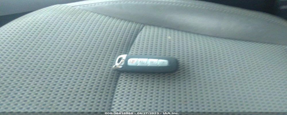 5NPEC4AB2CH421956 2012 HYUNDAI SONATA photo no. 11