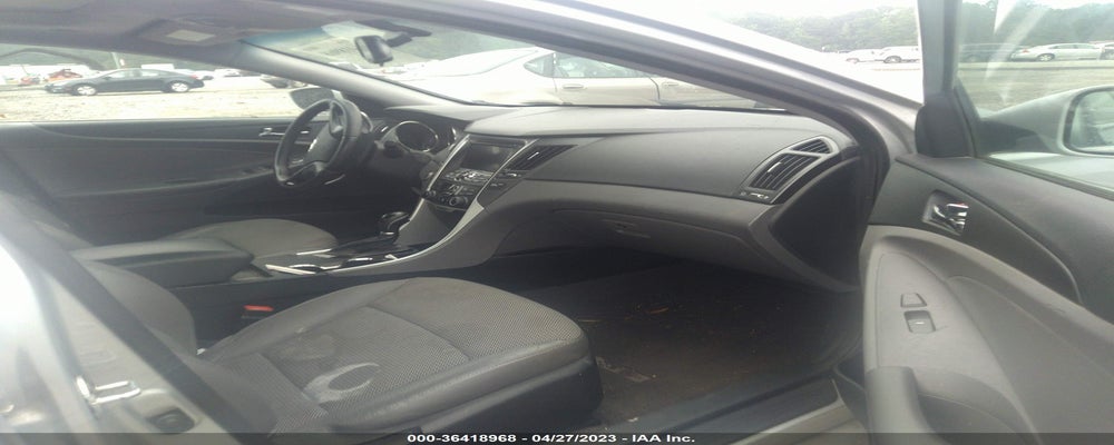 5NPEC4AB2CH421956 2012 HYUNDAI SONATA photo no. 5