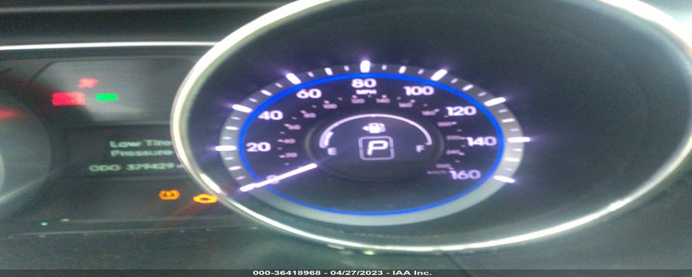 5NPEC4AB2CH421956 2012 HYUNDAI SONATA photo no. 7