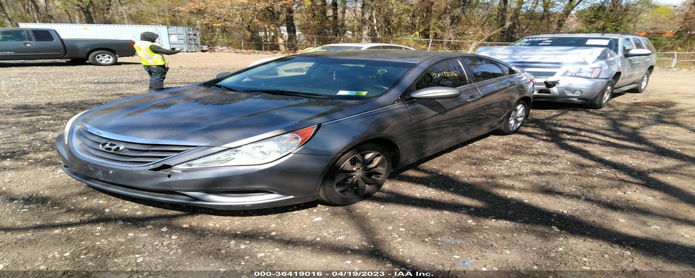 5NPEB4AC7CH361250 2012 HYUNDAI SONATA photo no. 2