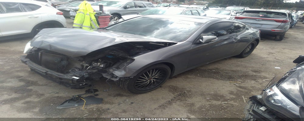 KMHHU6KHXCU075097 2012 HYUNDAI GENESIS COUPE photo no. 2