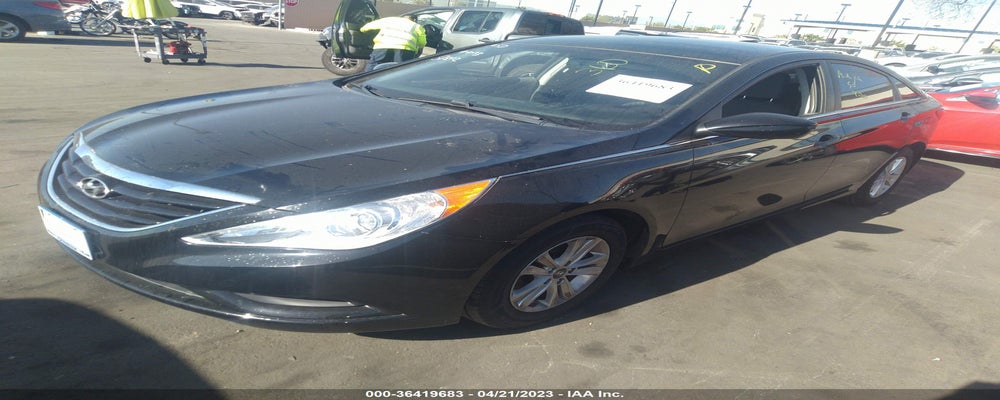 5NPEB4AC4DH701942 2013 HYUNDAI SONATA photo no. 2