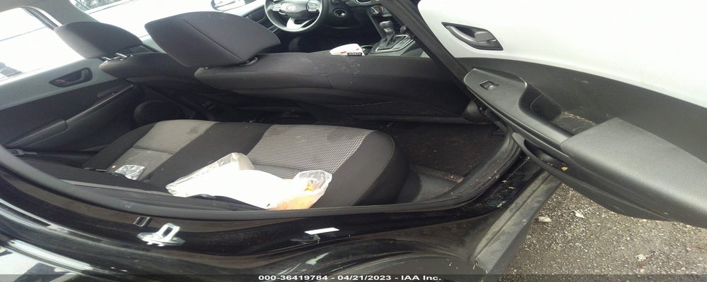 KM8K12AA7JU186974 2018 HYUNDAI KONA photo no. 8