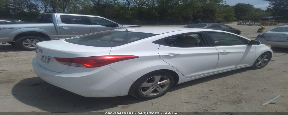 5NPDH4AE7DH257905 2013 HYUNDAI ELANTRA photo no. 4