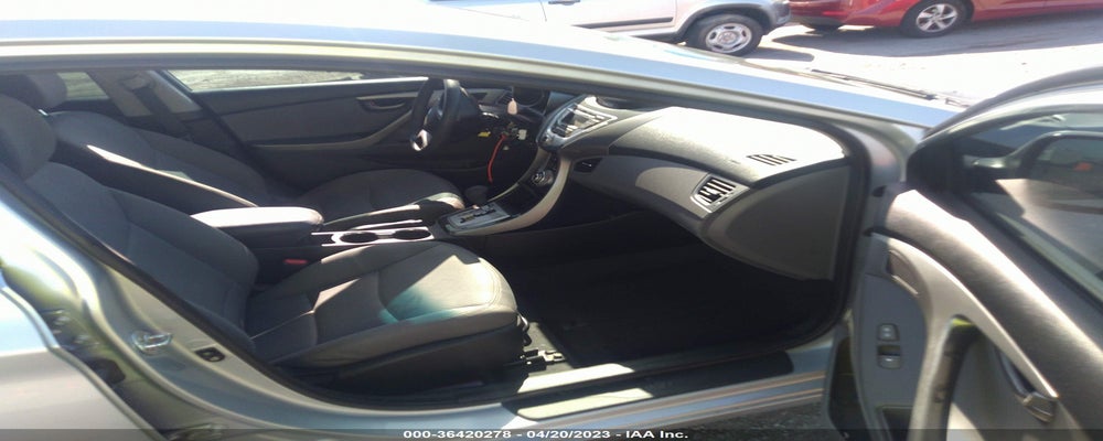 5NPDH4AE3BH059609 2011 HYUNDAI ELANTRA photo no. 5