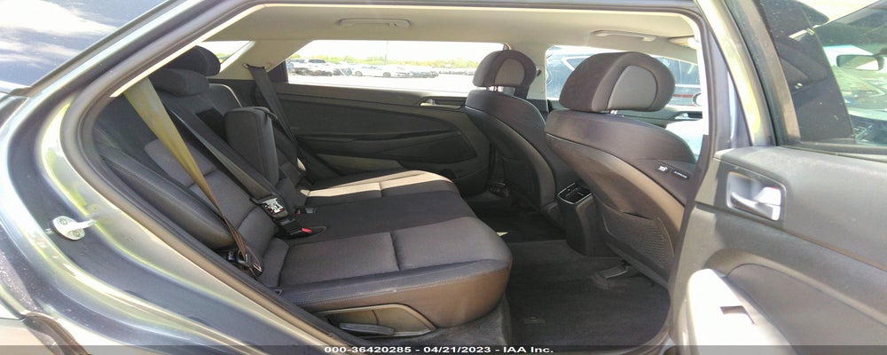 KM8J33A25HU366890 2017 HYUNDAI TUCSON photo no. 8