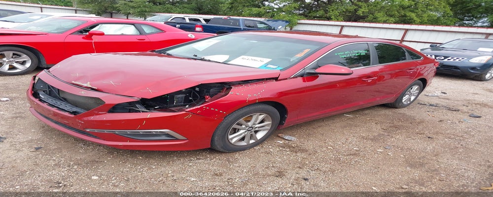 5NPE24AF3FH161562 2015 HYUNDAI SONATA photo no. 2