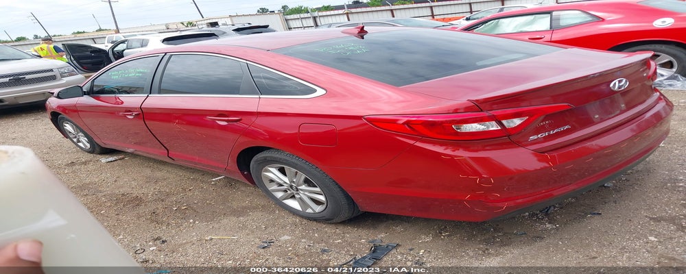 5NPE24AF3FH161562 2015 HYUNDAI SONATA photo no. 3