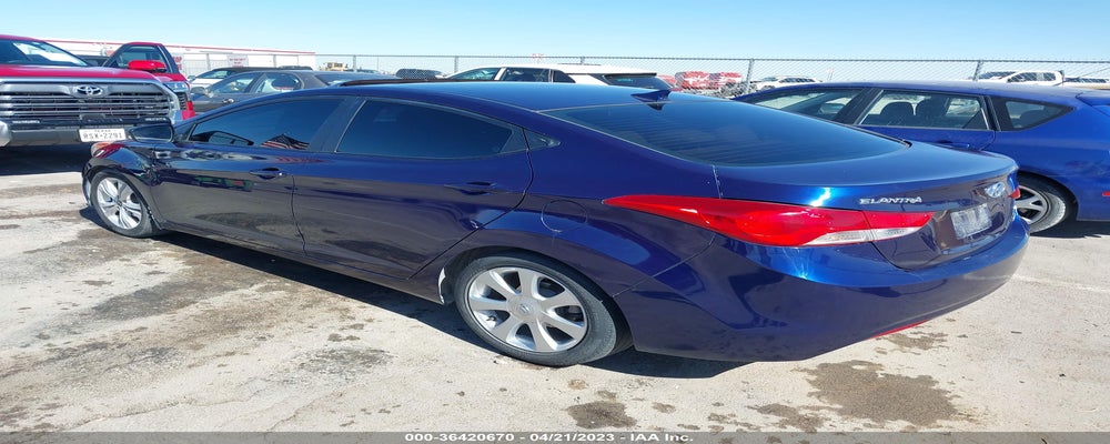 5NPDH4AE2DH424252 2013 HYUNDAI ELANTRA photo no. 3