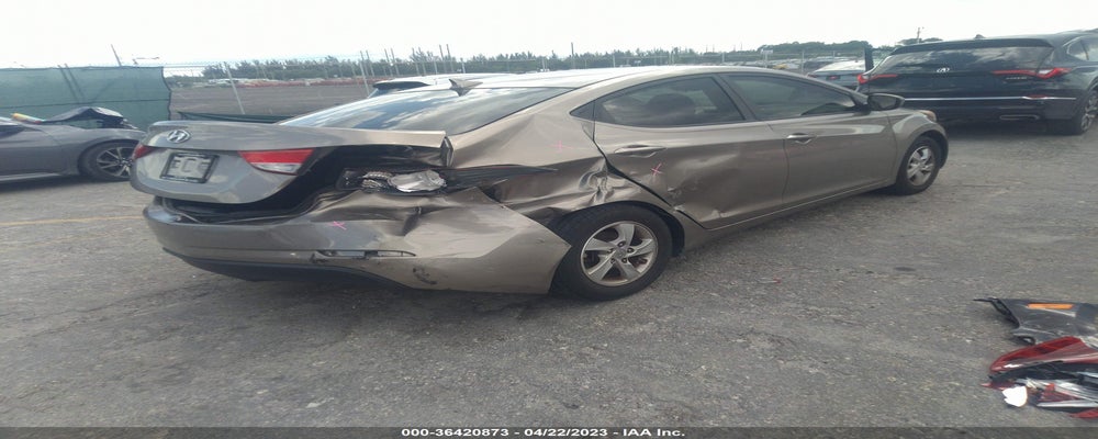 5NPDH4AEXEH473040 2014 HYUNDAI ELANTRA photo no. 4