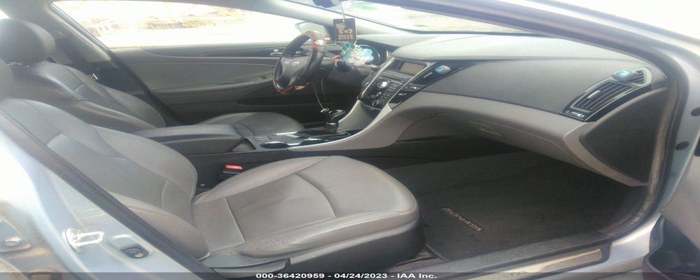 5NPEC4AC4BH024661 2011 HYUNDAI SONATA photo no. 5