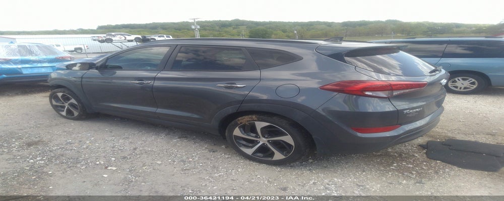 KM8J33A26GU033080 2016 HYUNDAI TUCSON photo no. 3
