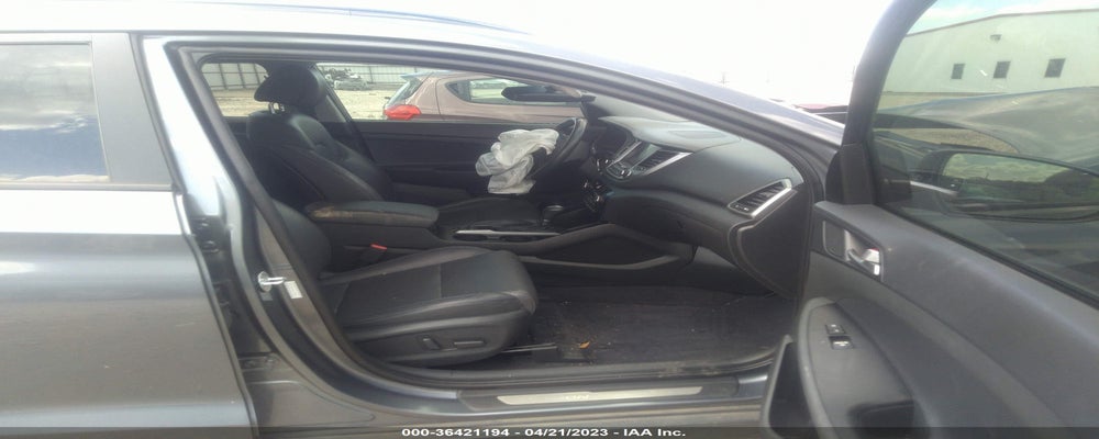 KM8J33A26GU033080 2016 HYUNDAI TUCSON photo no. 5