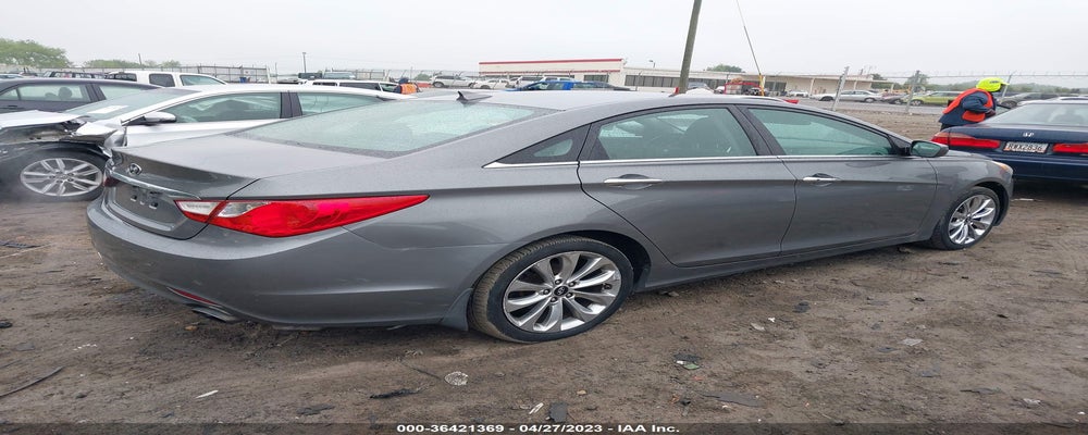 5NPEC4AC7DH724161 2013 HYUNDAI SONATA photo no. 4